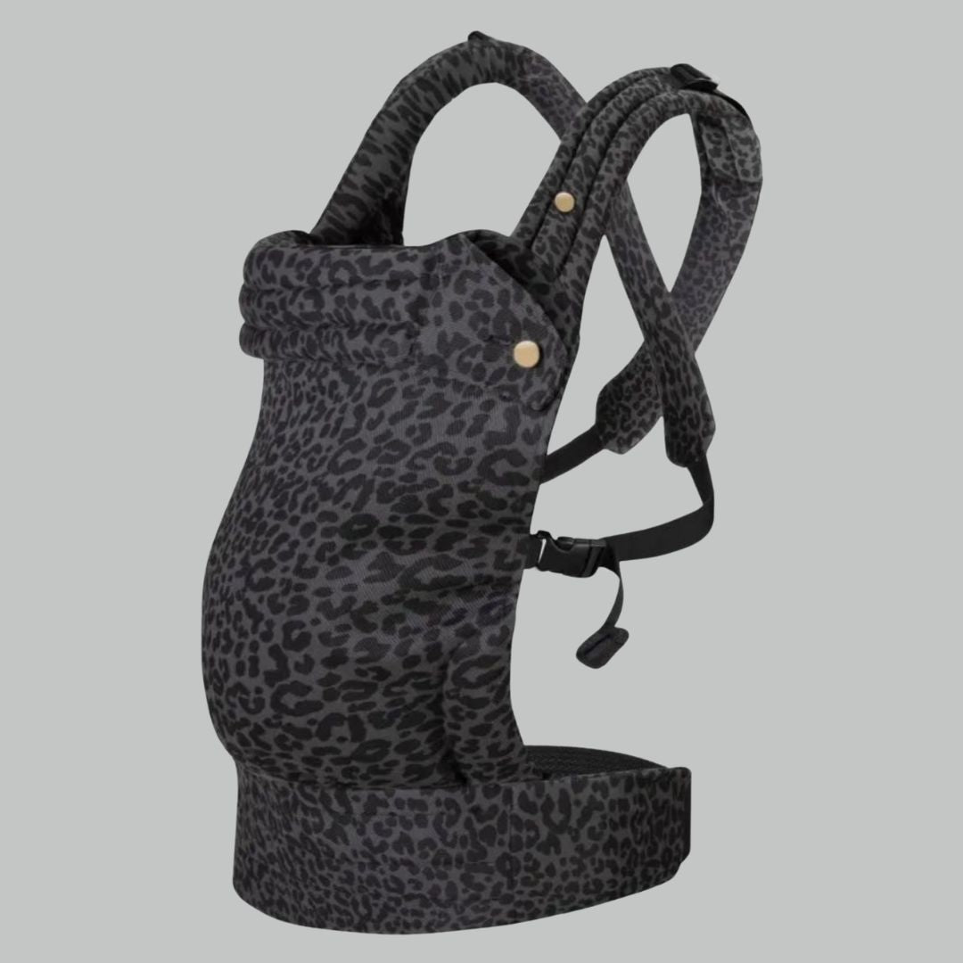 Babytrage Kleinkindtrage ergonomisch aus Baumwolle in grau Leopard