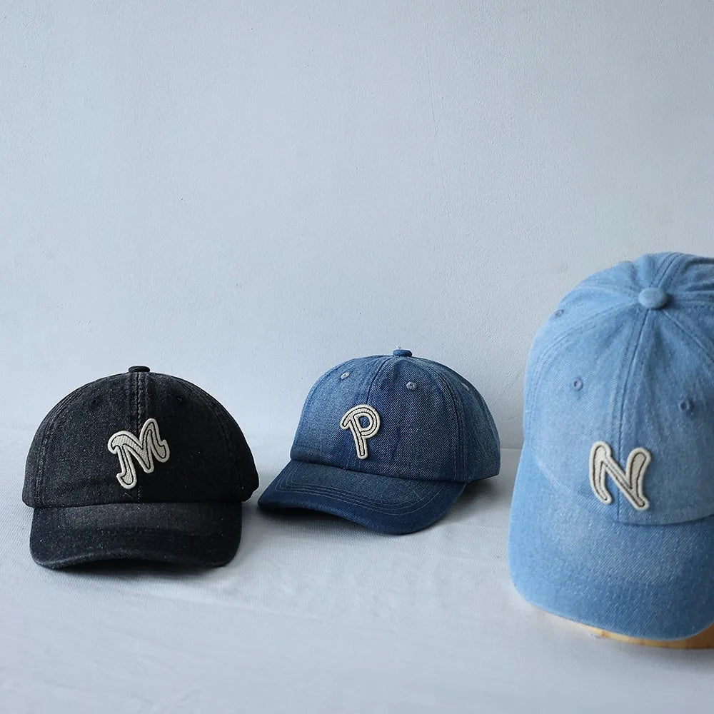 Denim Baseball Kappe für Mädchen und Junge in hell blau dunkelblau und schwarz
