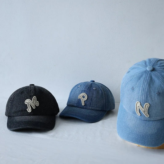 Denim Baseball Kappe für Mädchen und Junge in hell blau dunkelblau und schwarz